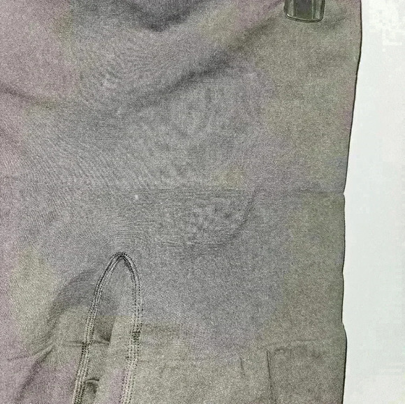 Body Shaping Shorts Size Xl - Picture 3 of 11